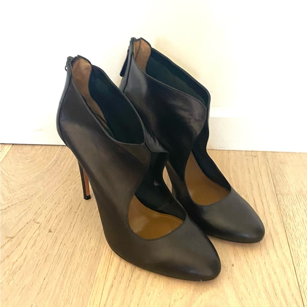 Aquazzura Black Cutout Heels size 8.5 - Picture 9 of 9